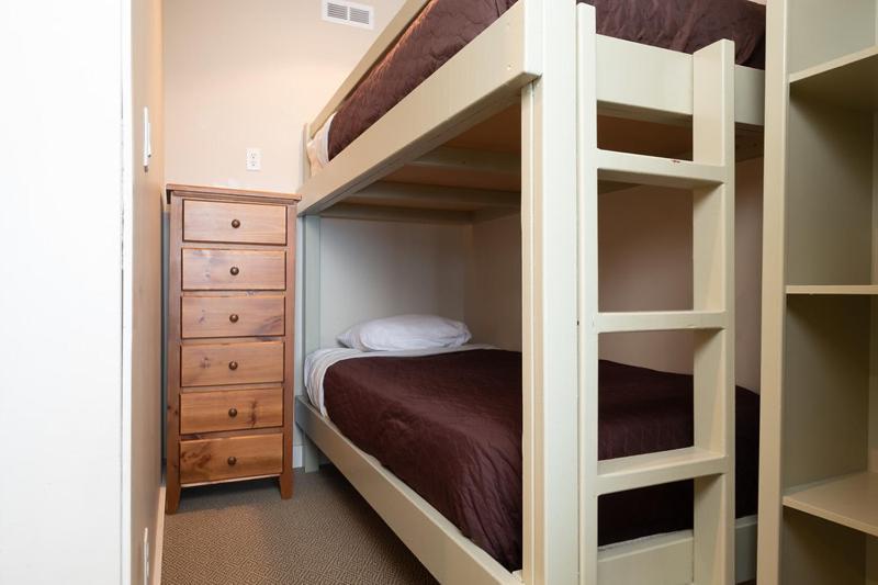 The Vance Creek Hotel & Conference Centre Silver Star Extérieur photo